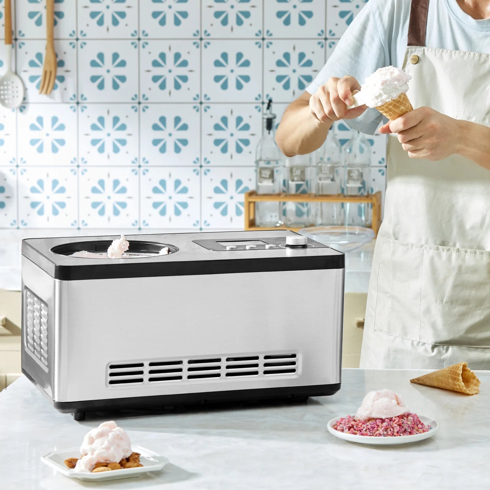 BENTISM 2 Quart Automatic Ice Cream Machine Electric Yogurt Gelato Make Silver