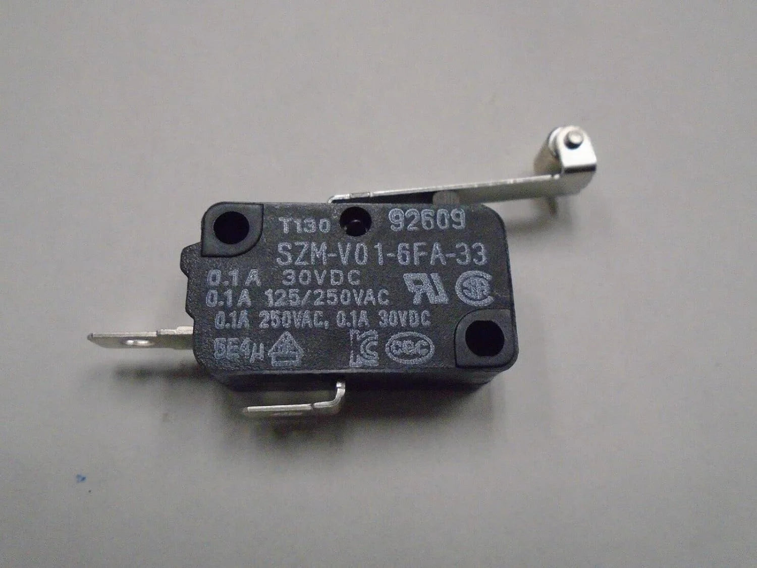 NMD Brand SZM-V01-6FA-33 Normally Open Micro Switch BARN3-2
