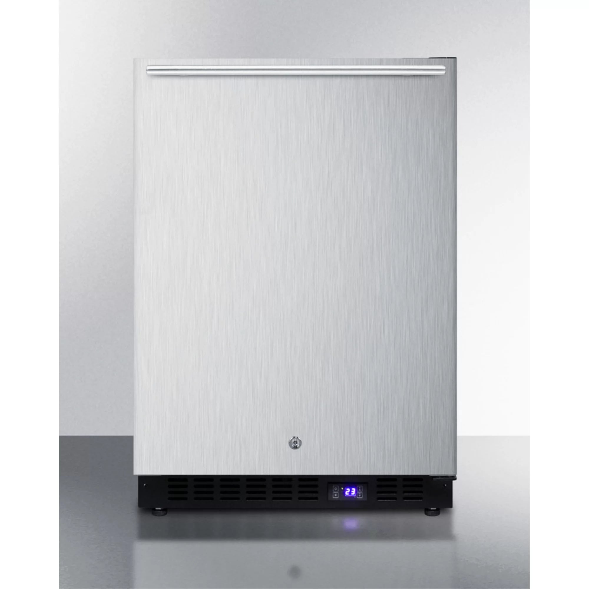 Frost-free outdoor all-freezer w/digital thermostat, LED light, black cabinet, lock, stainless steel door and horizontal handle